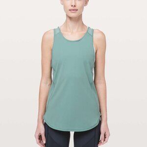 Lululemon Sculpt Tank II Frosted Pine Mesh Running Workout Top Size 6 Green